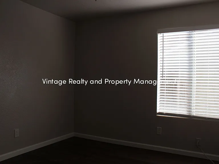 3375 Buttrick Ln — Photo 9