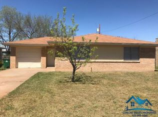 1126 E 25th St, San Angelo, TX 76903