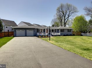 1240 Grant Ave, Philadelphia, PA 19115