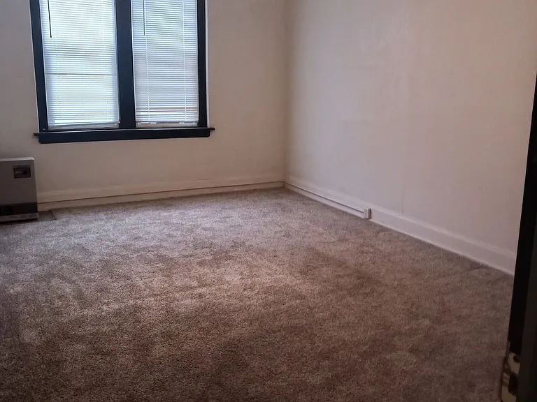 Lexington apartments — Photo 13