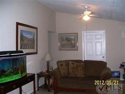 1st image of 4707 Center Dr