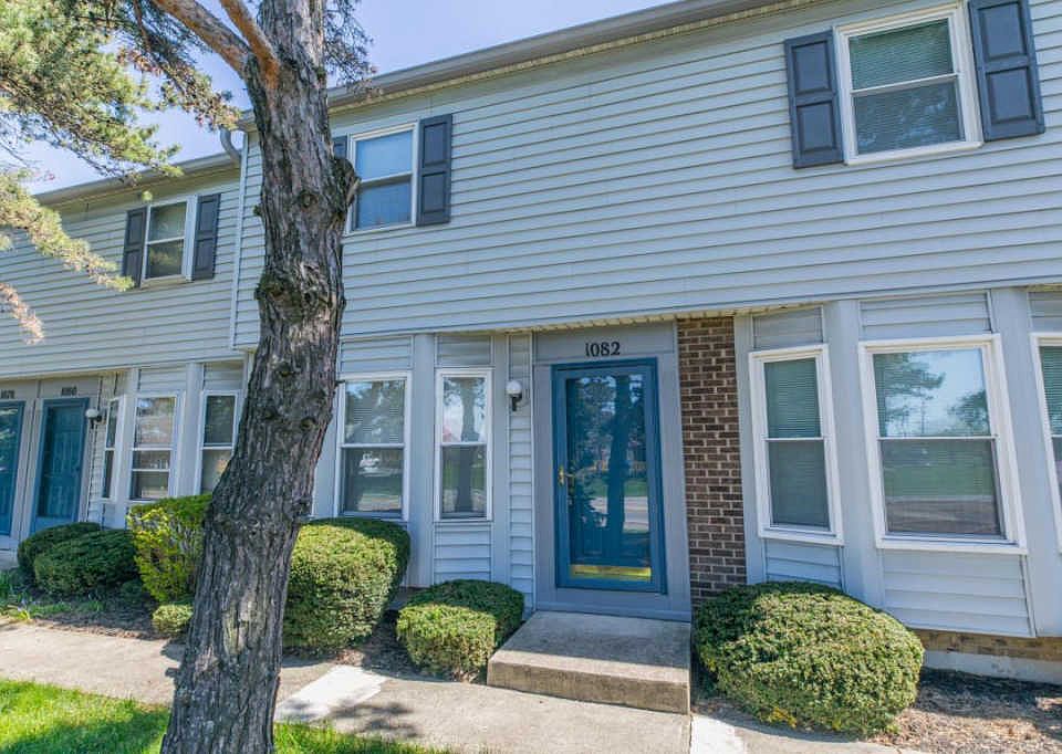 1st image of 1082 Worthington Woods Blvd