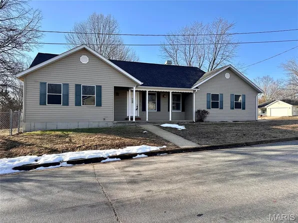 1506 Whitney Ln, Rolla, MO 65401