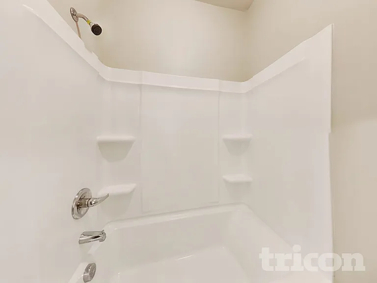 228 Arbor Dr — Photo 14