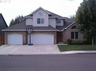 2073 N Vine St, Canby, OR 97013