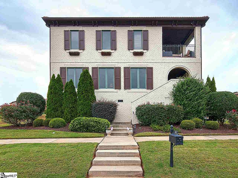 1st image of 217 Arezzo Dr