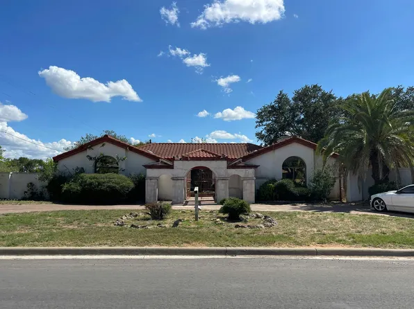 601 W Viggo St, Hebbronville, TX 78361