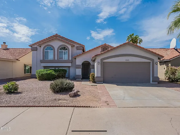 4305 E Frye Rd — Photo 9