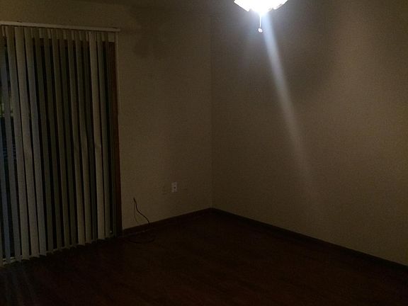 5th image of 808 Woodyard Dr APT 1