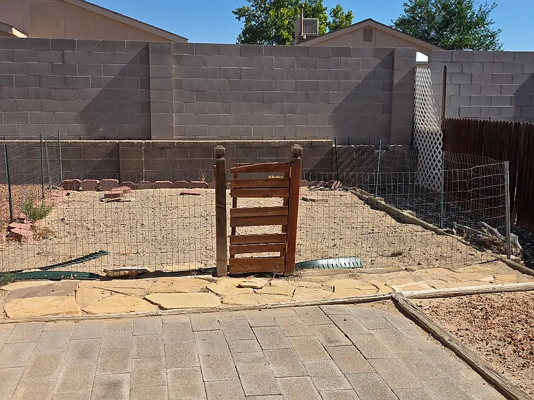 1340 Rebecca Rd NE — Photo 14