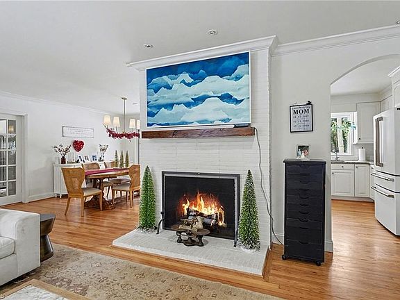 3rd image of 5505 E Rockingham Rd