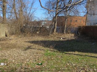 91 Bogman St, Providence, RI 02905