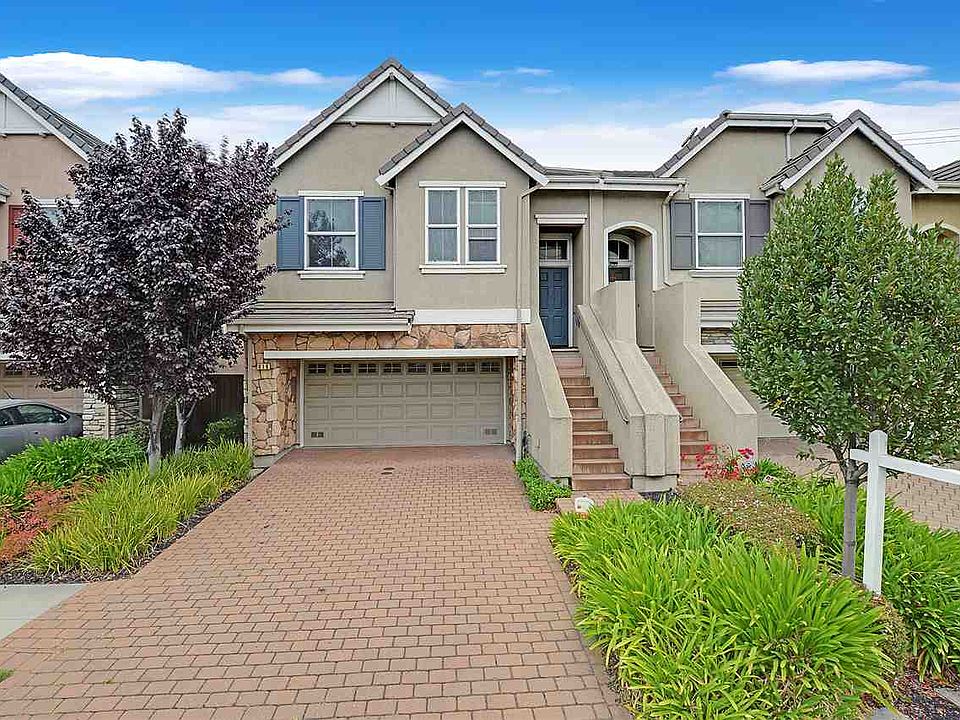 1st image of 616 Heather Glenn Ln