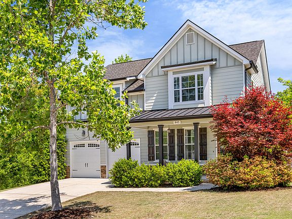 4th image of 845 Glencoe Way