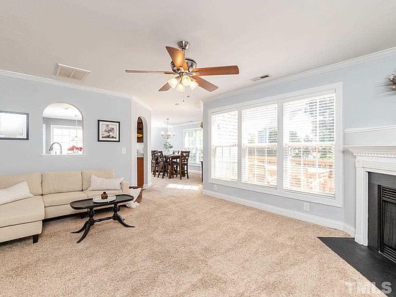 5th image of 456 Texanna Way