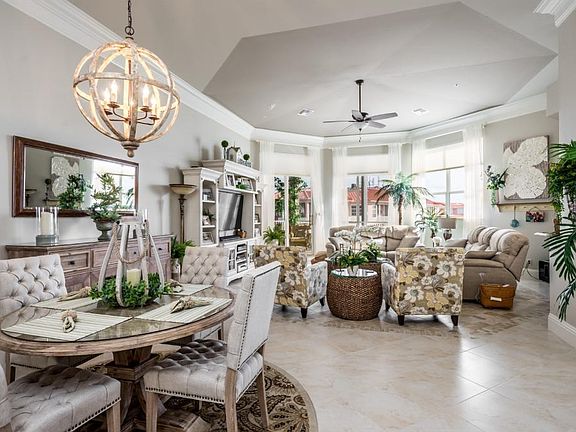3rd image of 201 Vintage Bay Dr Unit 31