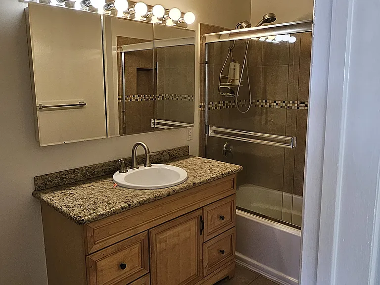 5820 Lauretta St — Photo 13