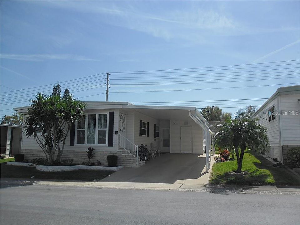 1st image of 83 Red Oak Dr