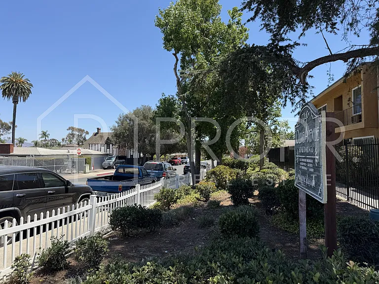 3240 Olive St — Photo 20