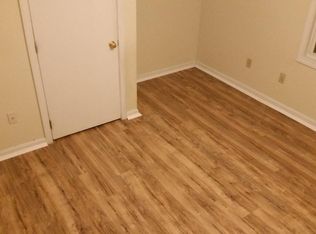 132 Virginia Ave #2F, Woonsocket, RI 02895