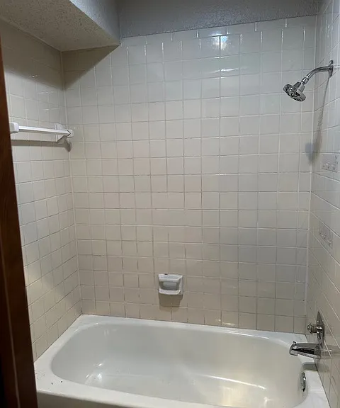 13733 Fairhill Ave — Photo 7