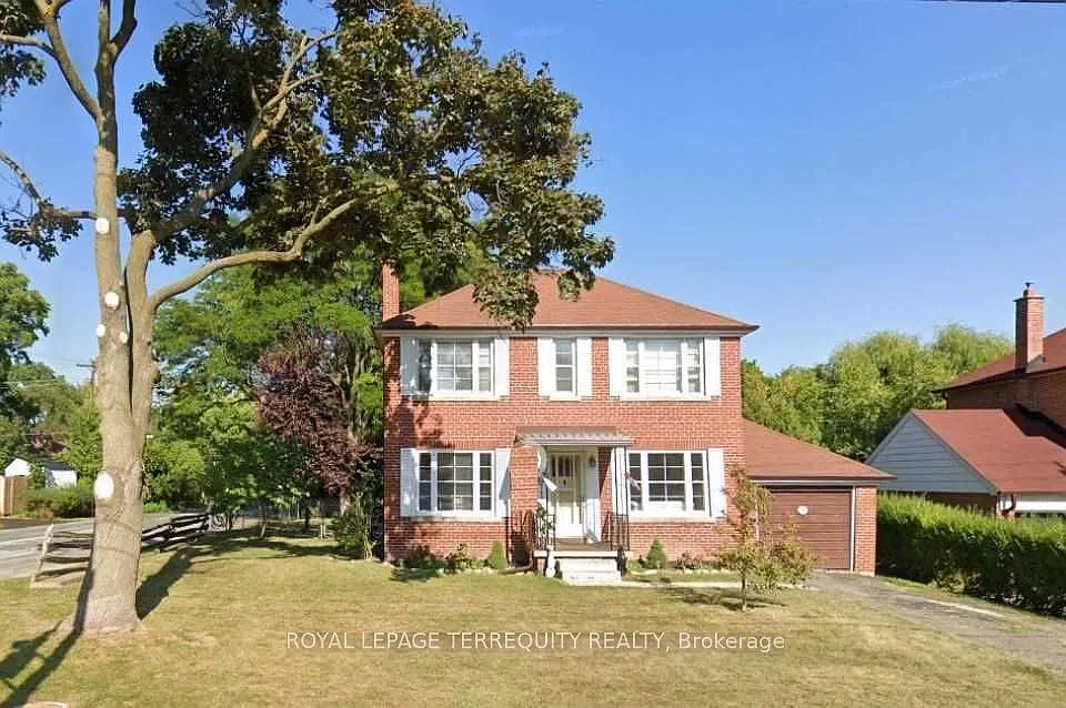 1411 Islington Ave