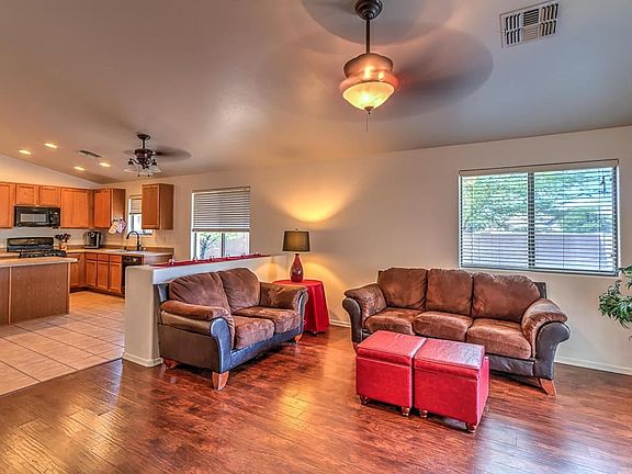 3rd image of 5975 E Franklin Tale Dr