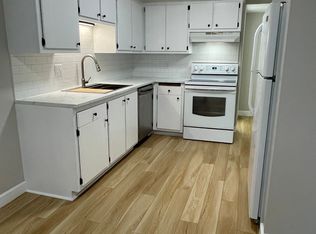 969 N 123rd St UNIT 4, Milwaukee, WI 53226