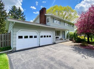 215 Cooper Ln, Syracuse, NY 13214