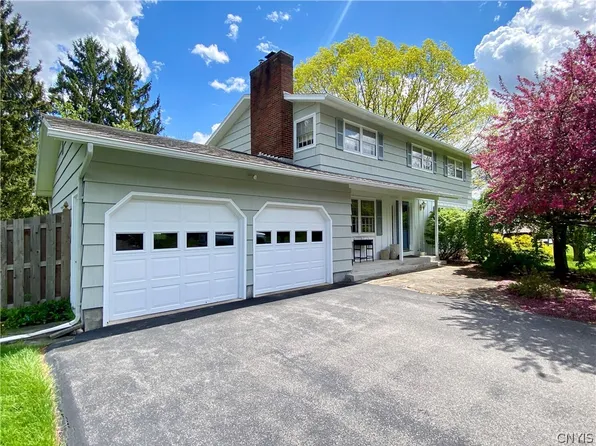 215 Cooper Ln, Syracuse, NY 13214