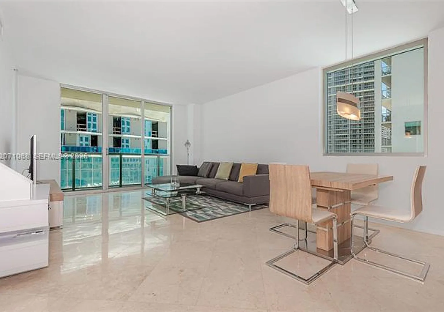 55 SE 6th St cu-1507, Miami, FL 33131 — Photo 4