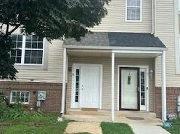 5 Auckland Dr, Newark, DE 19702