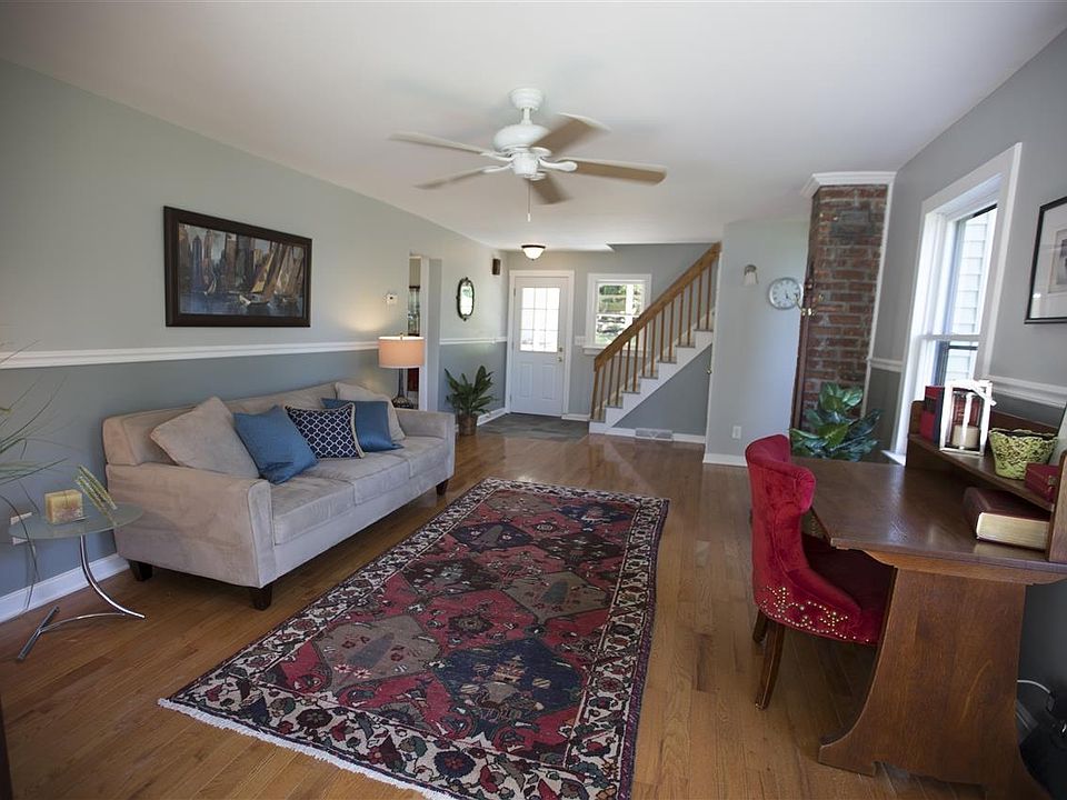 228 Forts Ferry Rd, Latham, NY 12110 Zillow