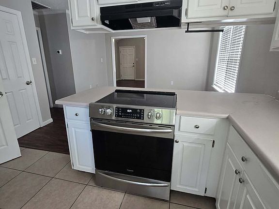 5th image of 1779 Wayland Park Dr