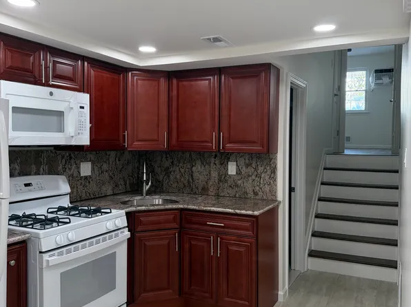 29 Evan Pl Floor 1, Staten Island, NY 10312