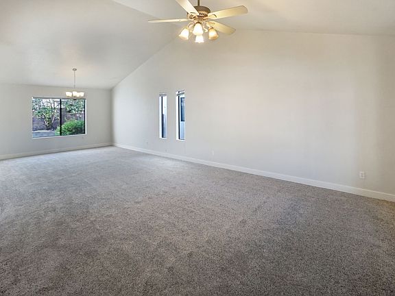 3rd image of 10188 E Kensington Dr