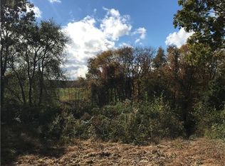8 Jarvis Rd, Griswold, CT 06351