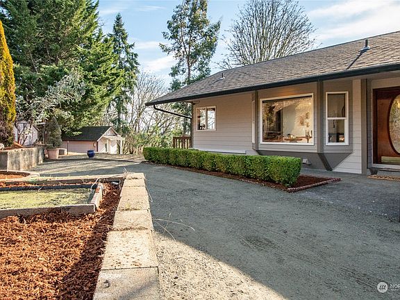 2nd image of 35709 NW Fairchild Road