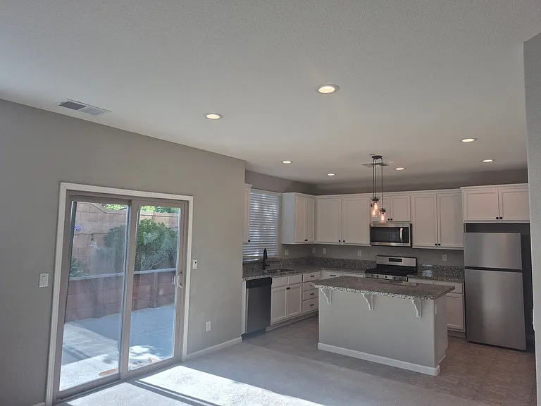 2797 Rainer Way — Photo 6