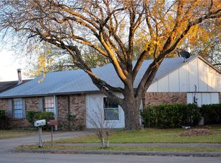 210 Bluffview Dr, Mesquite, TX 75150
