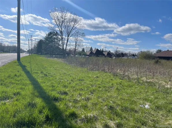 0 Walli Strasse Dr, Burton, MI 48509