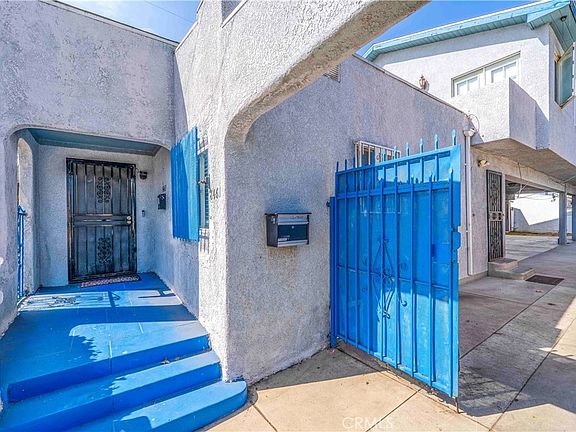 2nd image of 8463 S Halldale Ave