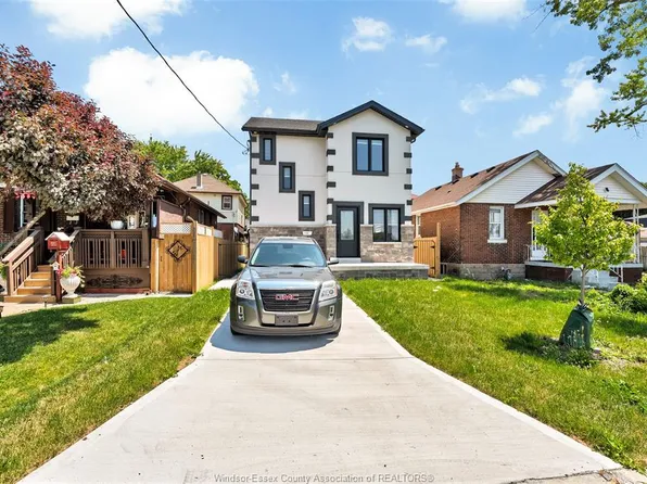 1156 Wellington Ave, Windsor, ON N9A 5K1