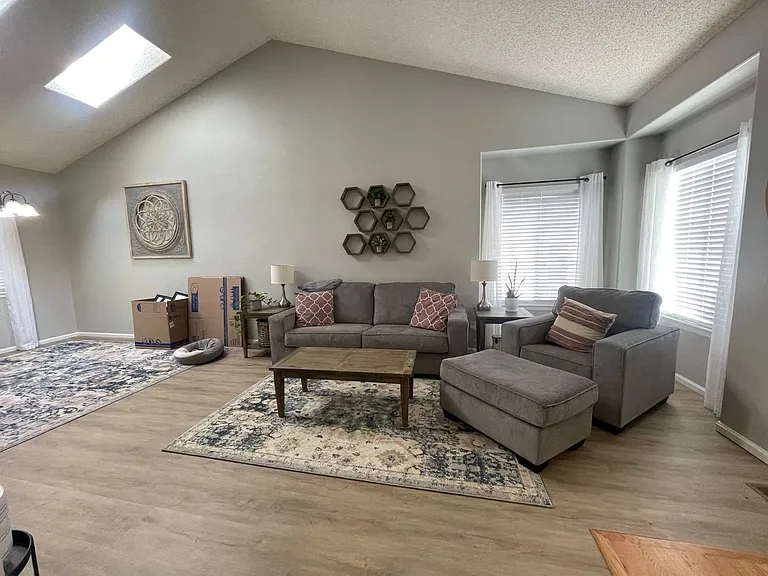 10181 Woodrose Ct — Photo 5