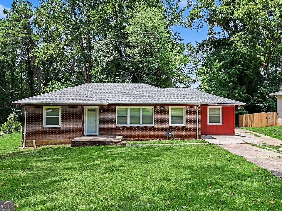 1st image of 2229 Beecher Cir SW
