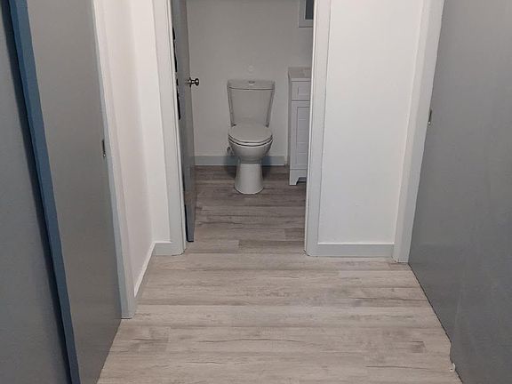 5th image of 334 W Main St #5