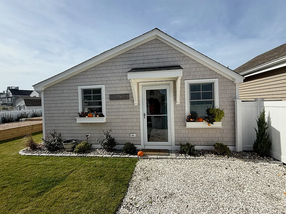 1178 Succotash Rd