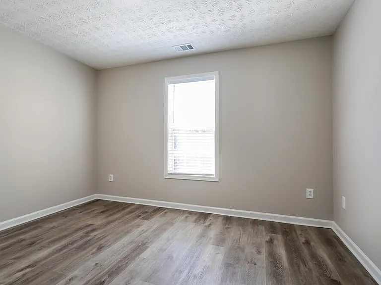 663 Stonecrest Dr — Photo 11