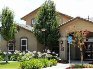 4015 Scenic River Ln APT 136, Bakersfield, CA 93308