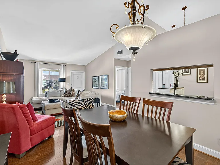 6485 Chasewood Dr #G — Photo 13